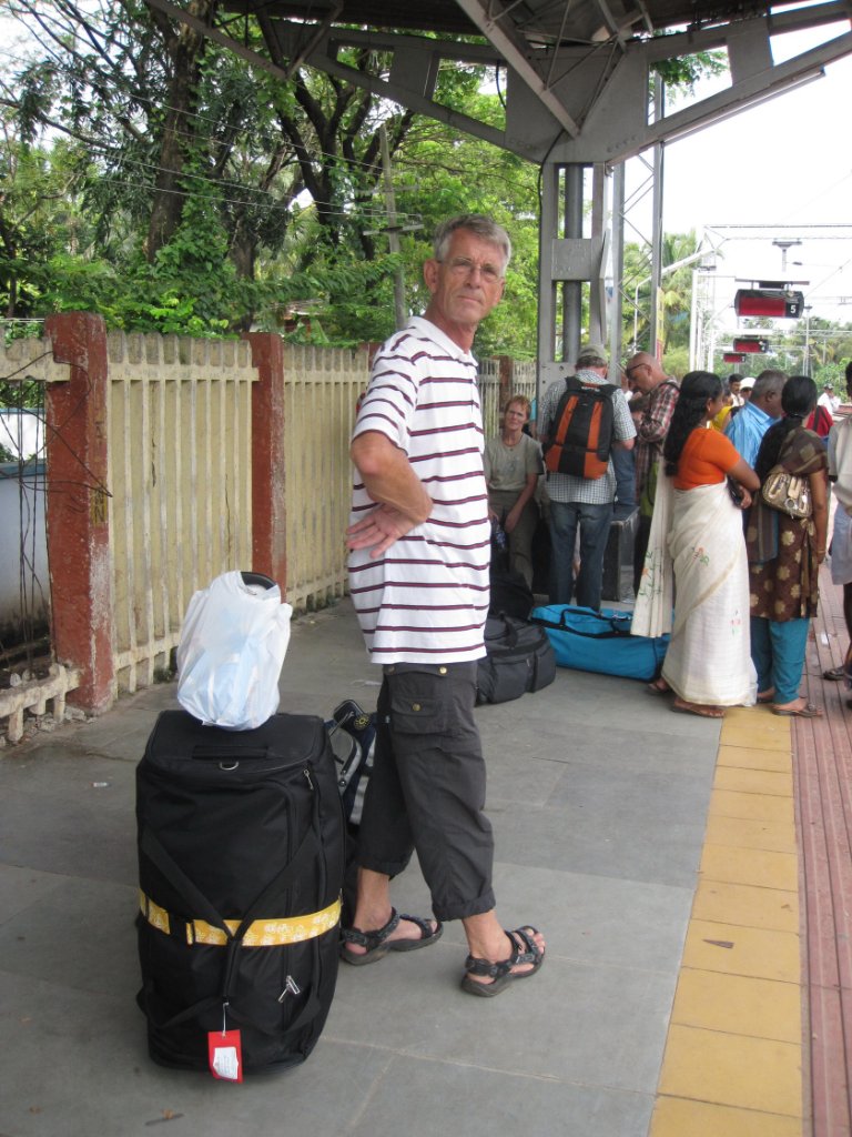 01-Train station.jpg - Train station